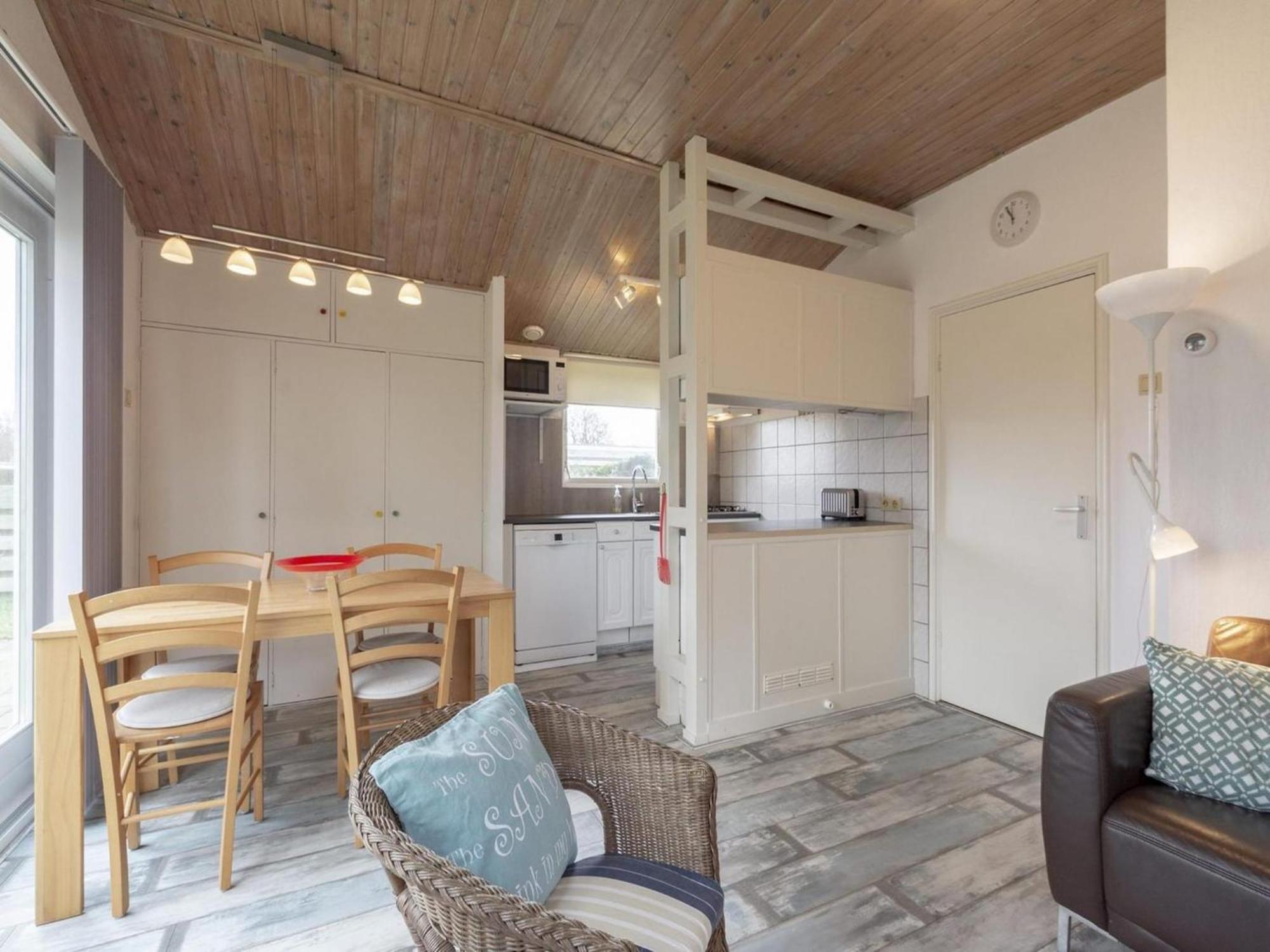 Holiday Home With Playground Callantsoog Eksteriør billede