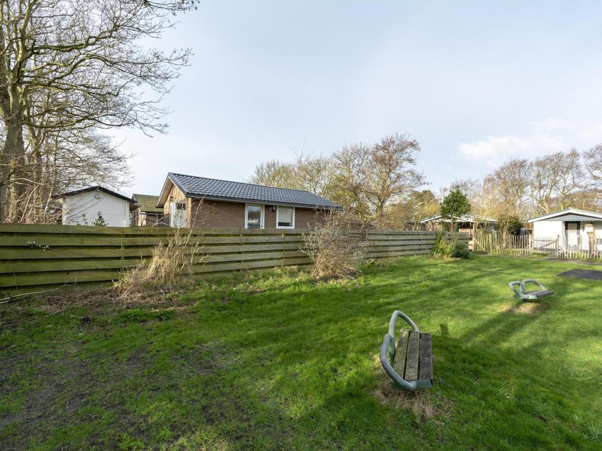 Holiday Home With Playground Callantsoog Eksteriør billede