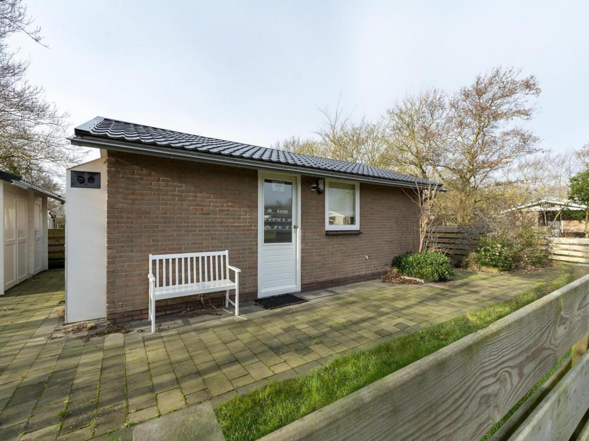 Holiday Home With Playground Callantsoog Eksteriør billede