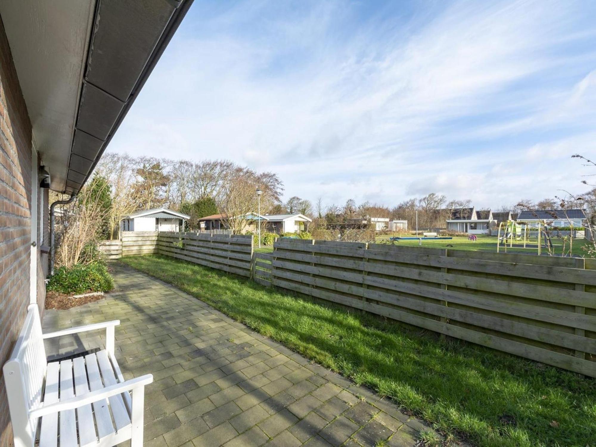 Holiday Home With Playground Callantsoog Eksteriør billede